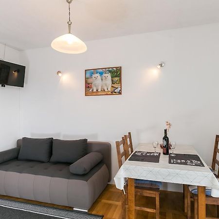 Apartments Oliva ซัฟทัท ภายนอก รูปภาพ
