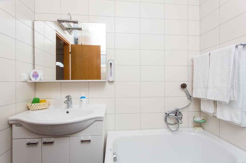 Apartments Oliva ซัฟทัท ภายนอก รูปภาพ