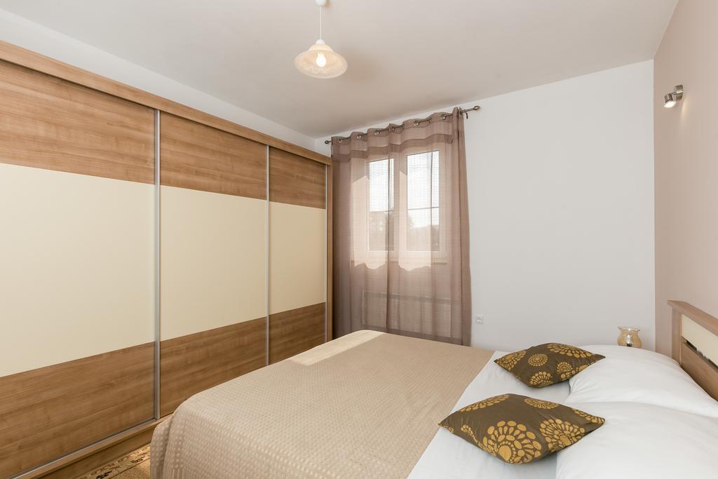 Apartments Oliva ซัฟทัท ภายนอก รูปภาพ
